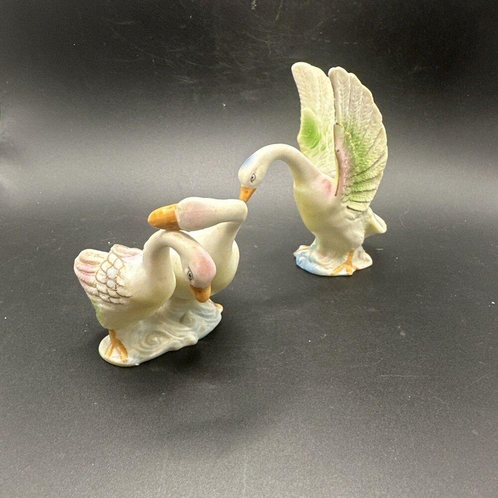 Vintage Swans porcelain Figurine 3” & 4 H Japan pastel wings & gold accents Set2